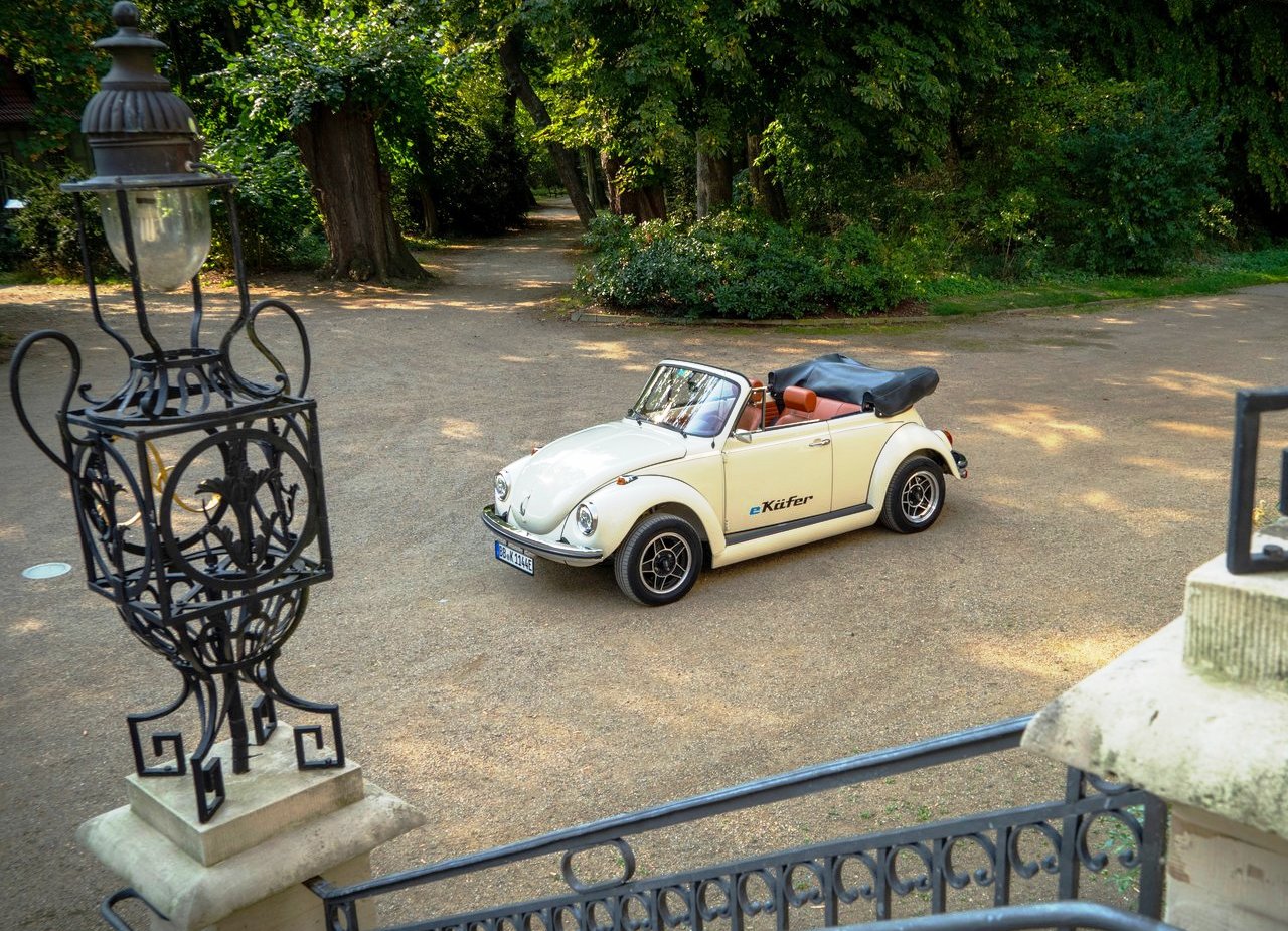 VOLKSWAGEN e-BEETLE CONCEPT, foto 3