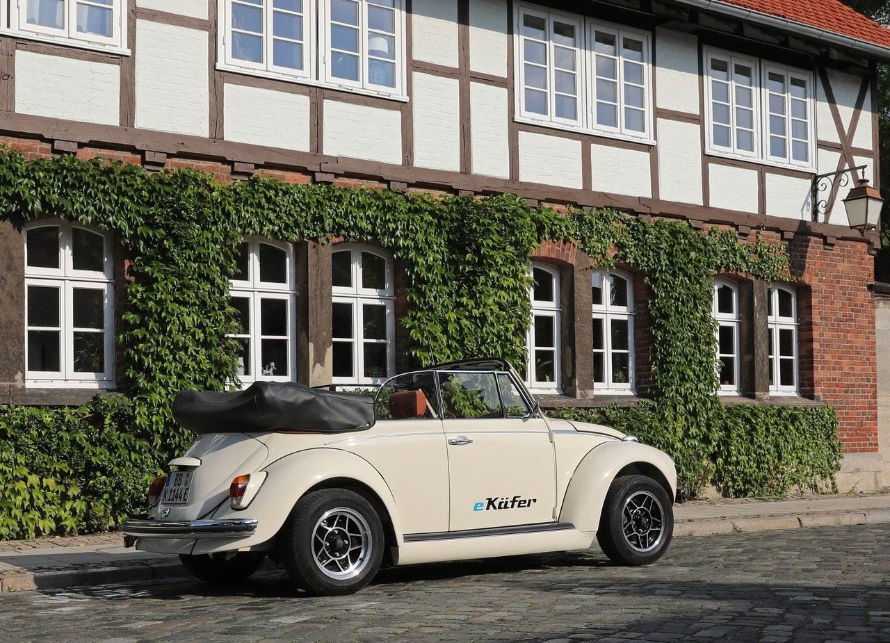 VOLKSWAGEN e-BEETLE CONCEPT, foto 12