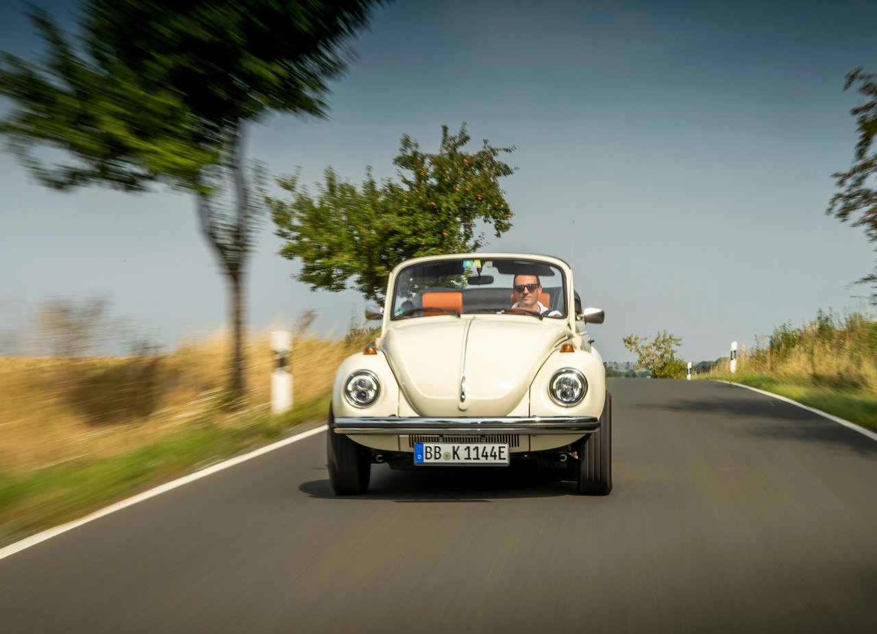 VOLKSWAGEN e-BEETLE CONCEPT, foto 17