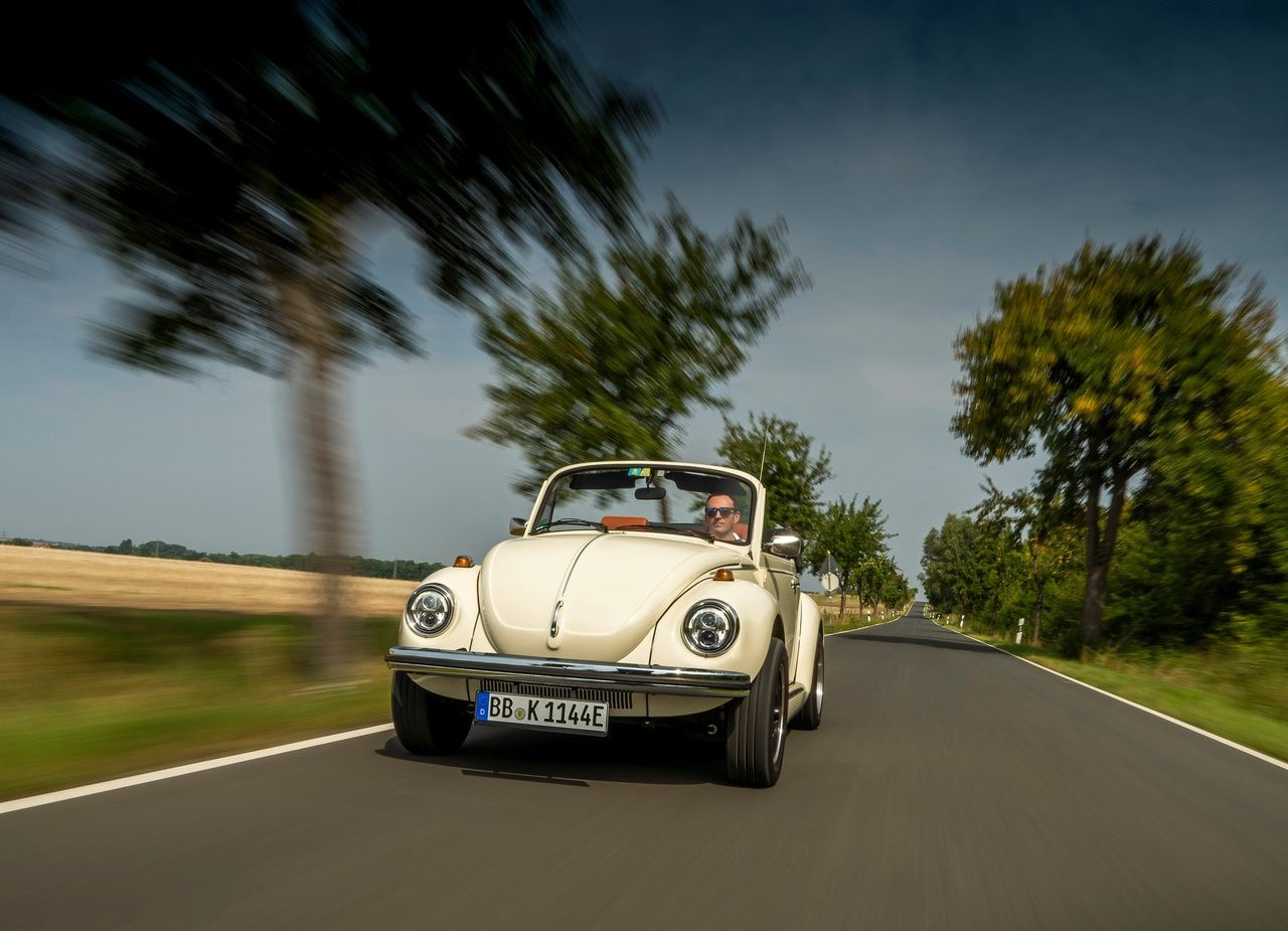 VOLKSWAGEN e-BEETLE CONCEPT, foto 18