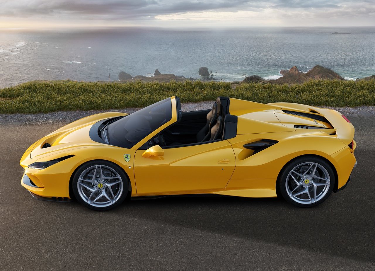 FERRARI F8 SPIDER, foto 3