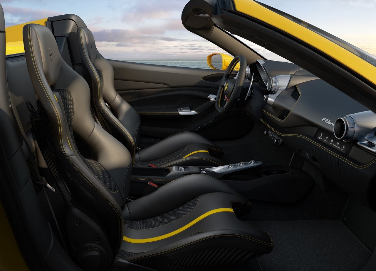 FERRARI F8 SPIDER, foto 9