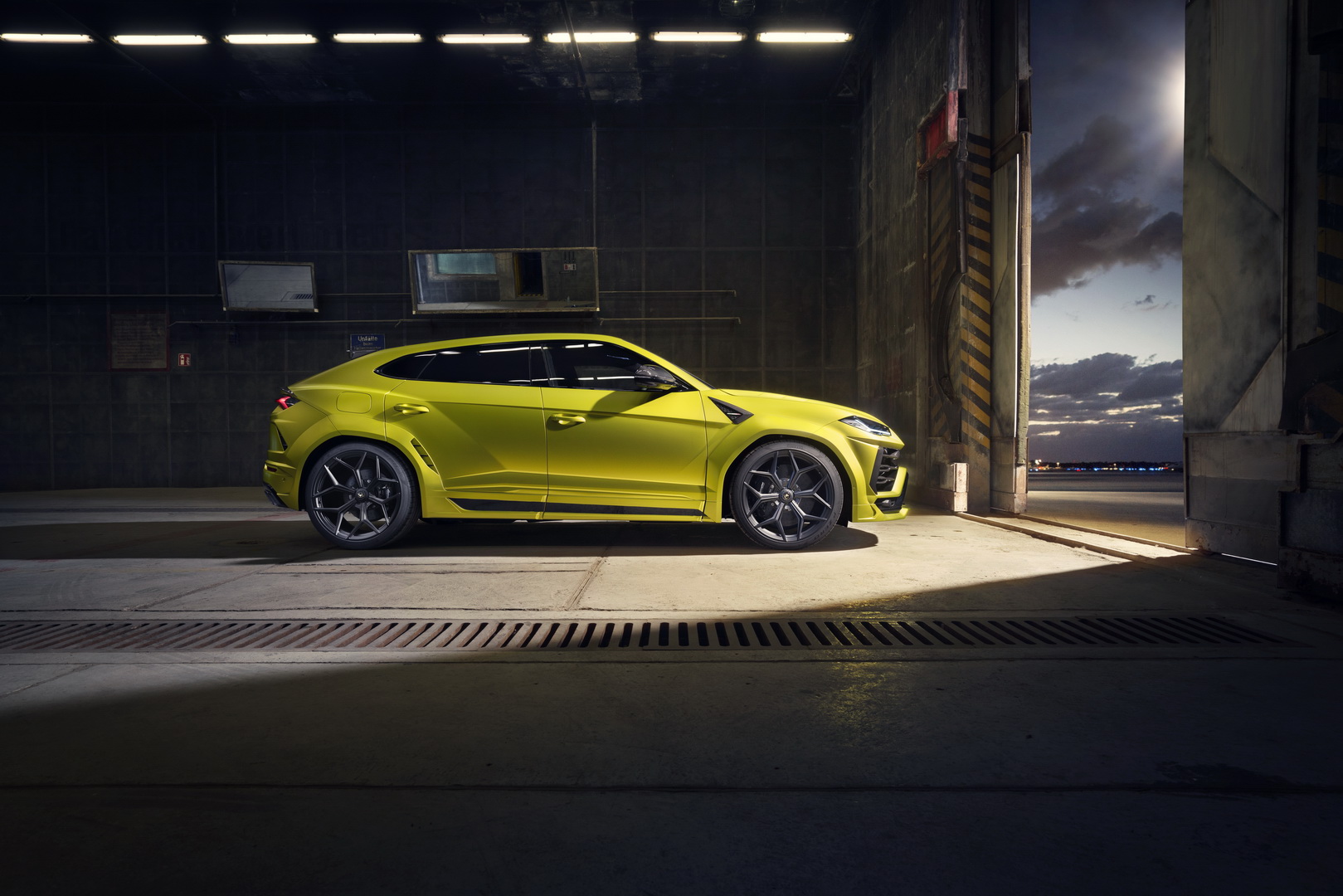 2019 - LAMBORGHINI URUS BY NOVITEC, foto 28