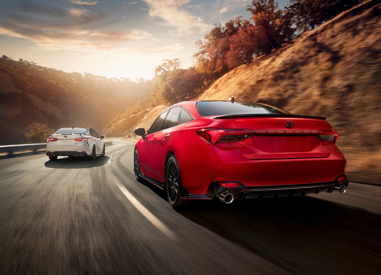 2019 - TOYOTA CAMRY TRD, foto 18