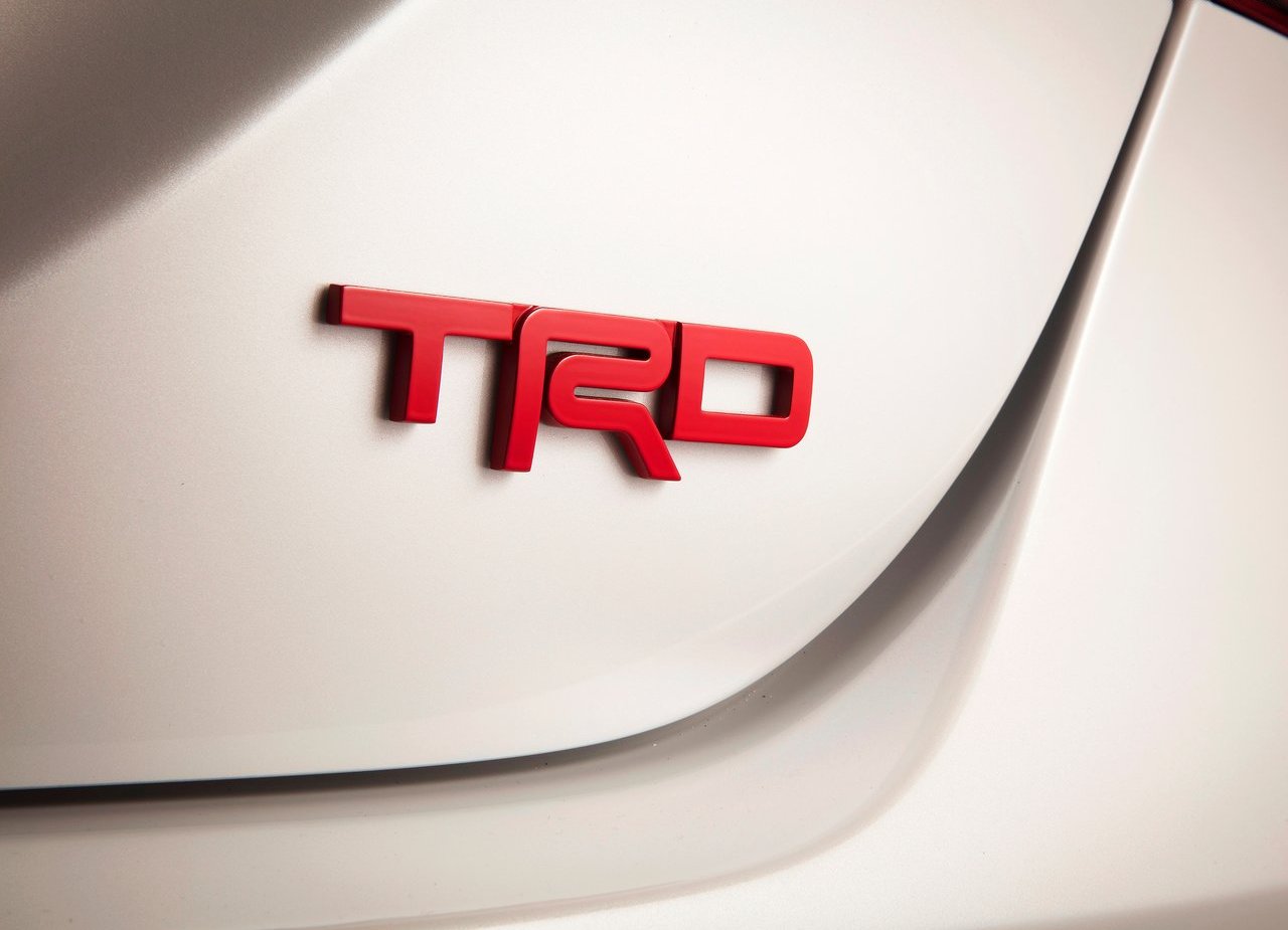 2019 - TOYOTA CAMRY TRD, foto 23