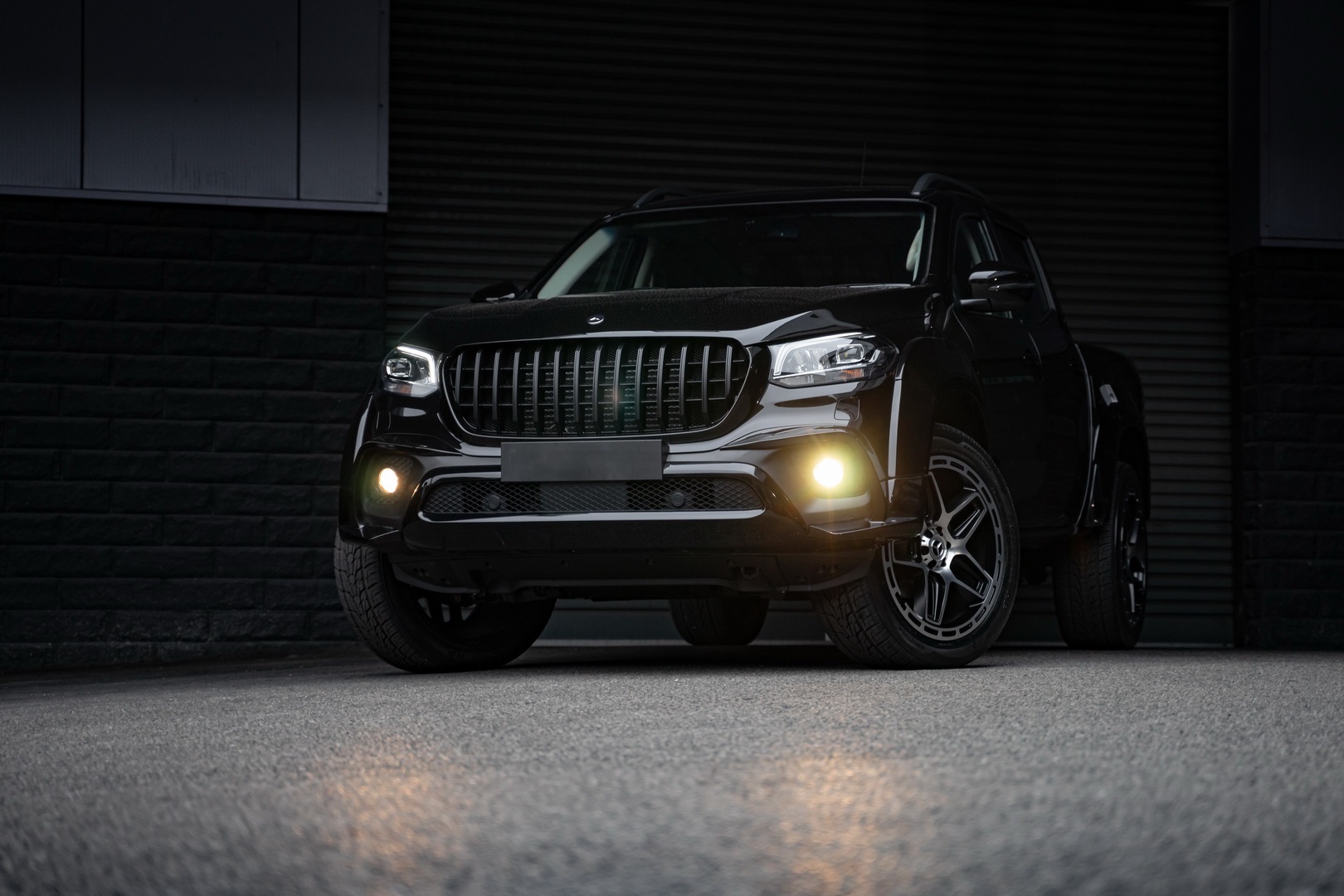 2019 - MERCEDES-BENZ X BY KAHN, foto 21