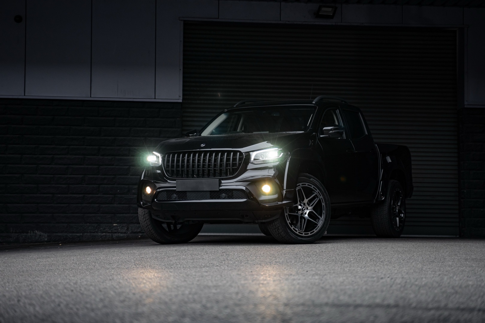 2019 - MERCEDES-BENZ X BY KAHN, foto 22