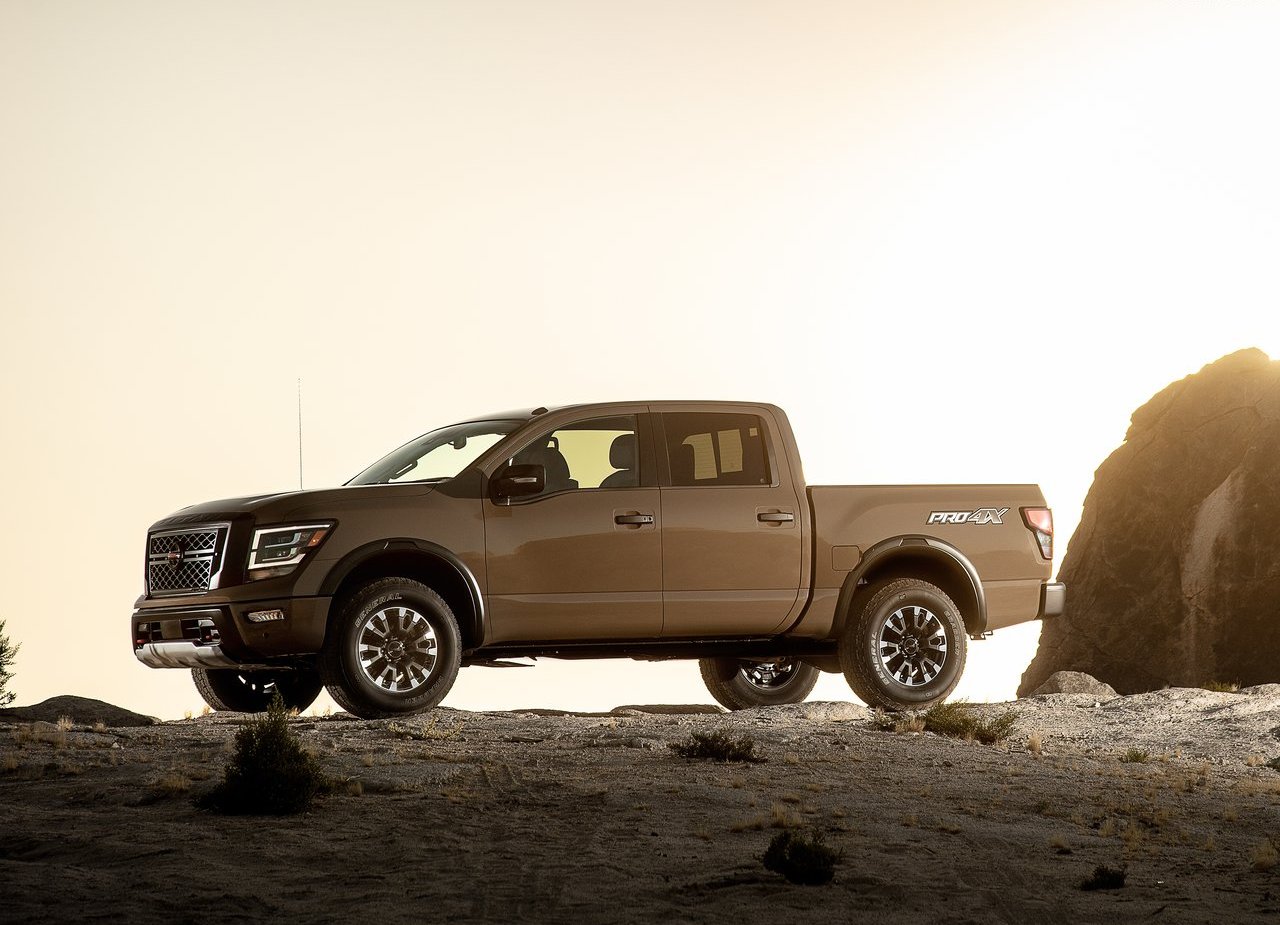 2020 - NISSAN TITAN, foto 12
