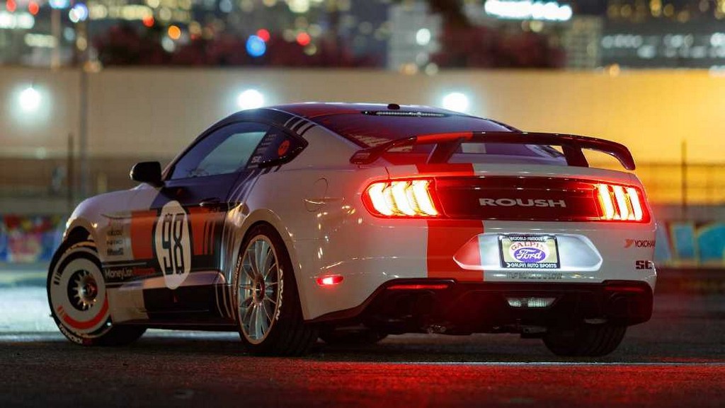 FORD MUSTANG SEMA SHOW, foto 10