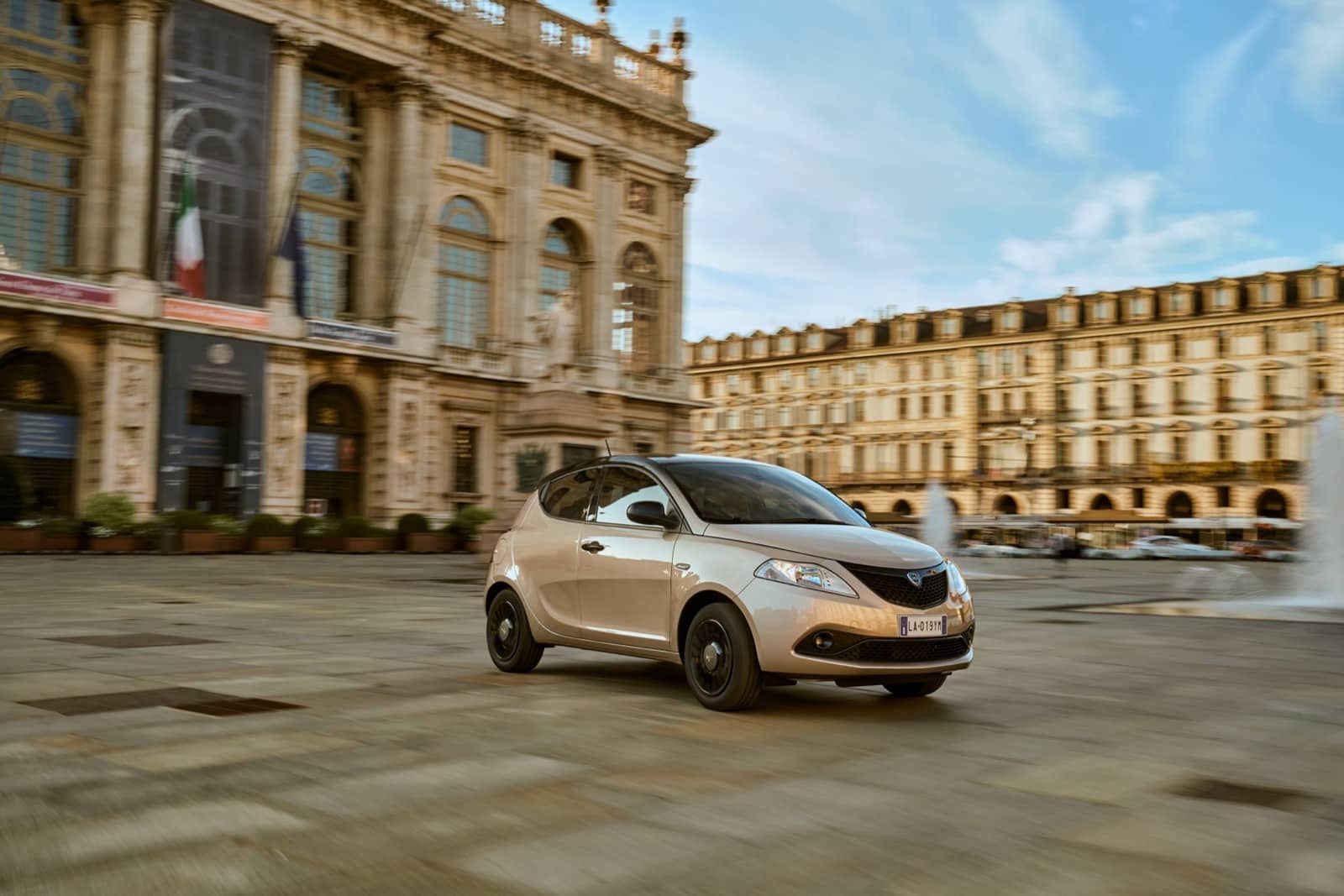 LANCIA YPSILON MONOGRAM, foto 3