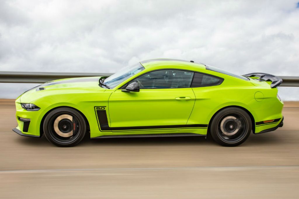 FORD MUSTANG R-SPEC, foto 3