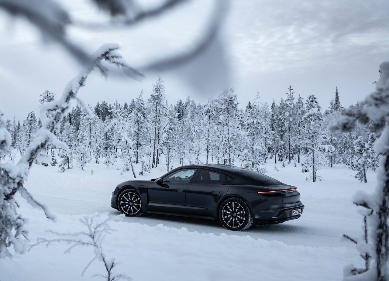 2020 - PORSCHE TAYCAN 4S, foto 100