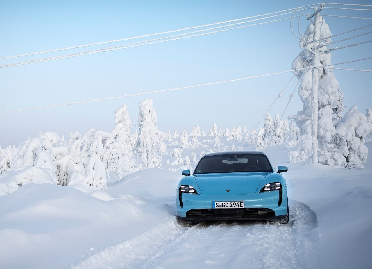 2020 - PORSCHE TAYCAN 4S, foto 145