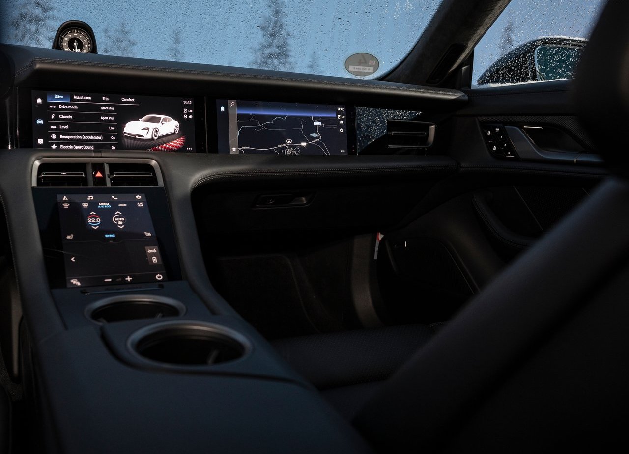 2020 - PORSCHE TAYCAN 4S, foto 194