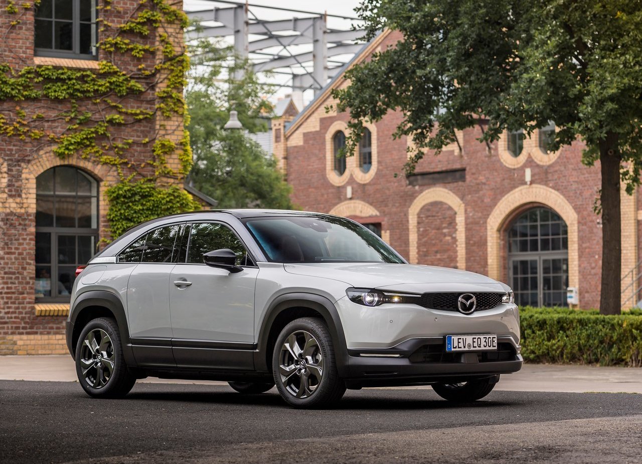 2021 - MAZDA MX-30, foto 11
