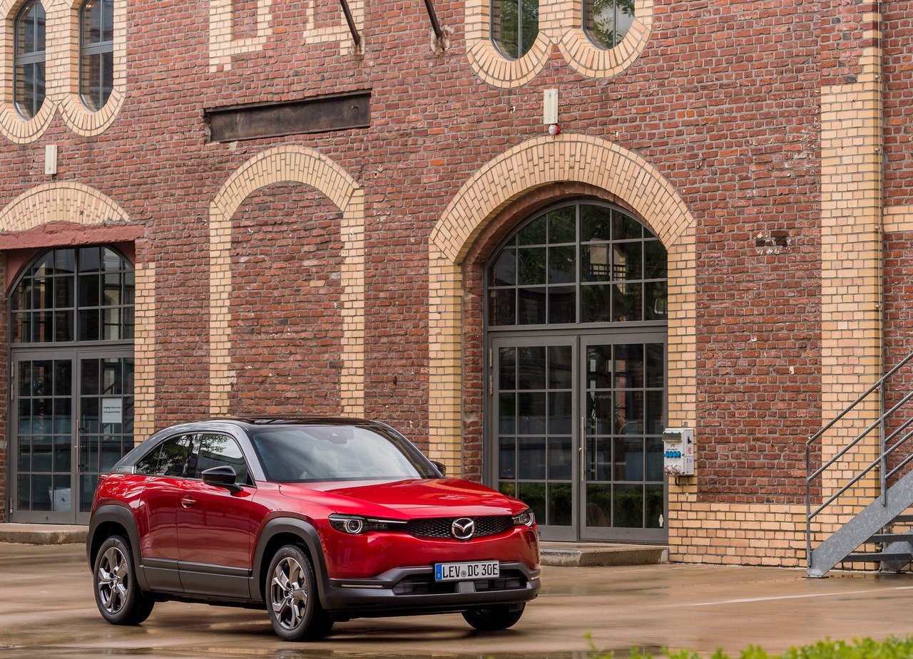 2021 - MAZDA MX-30, foto 22