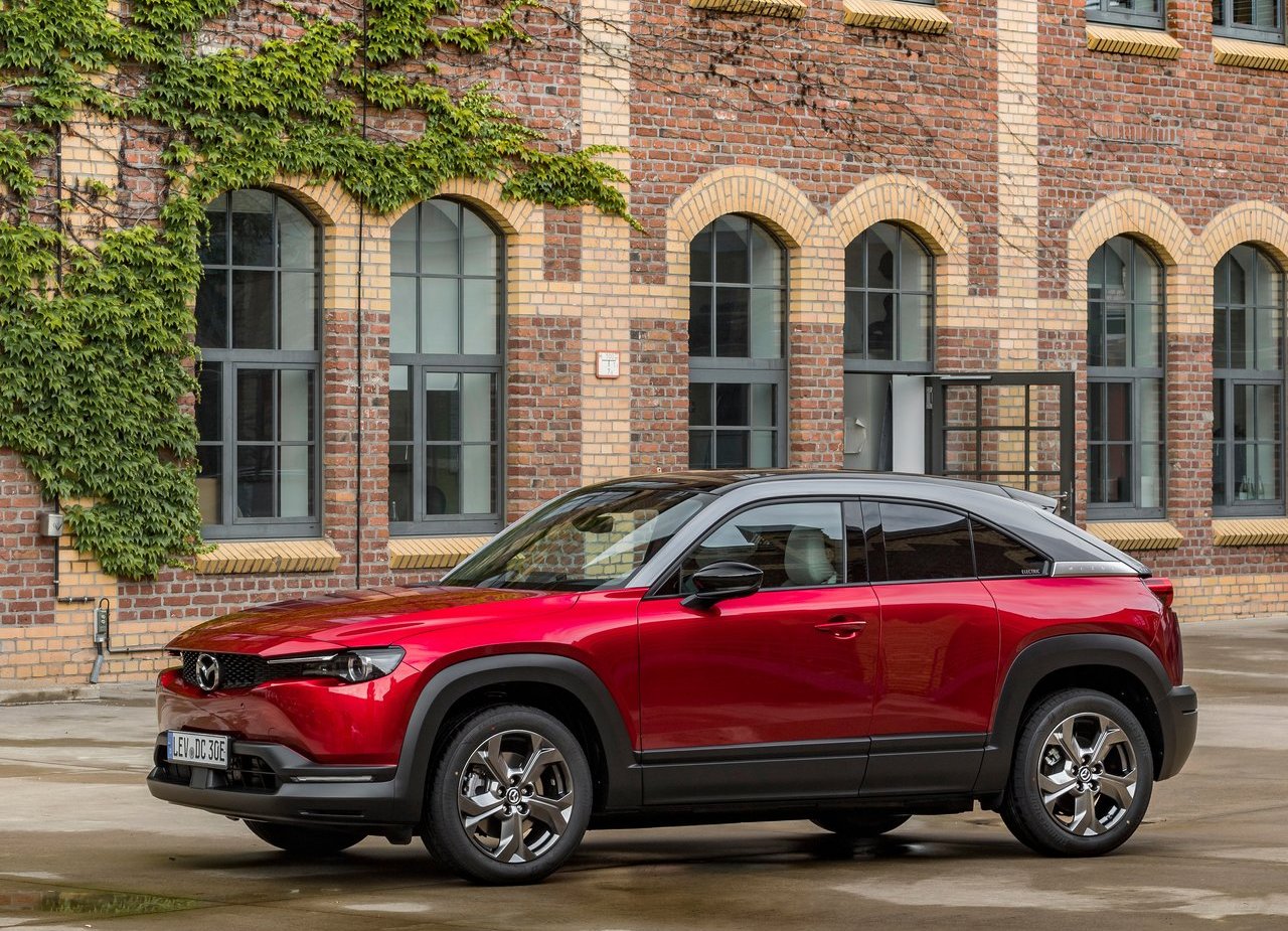 2021 - MAZDA MX-30, foto 25