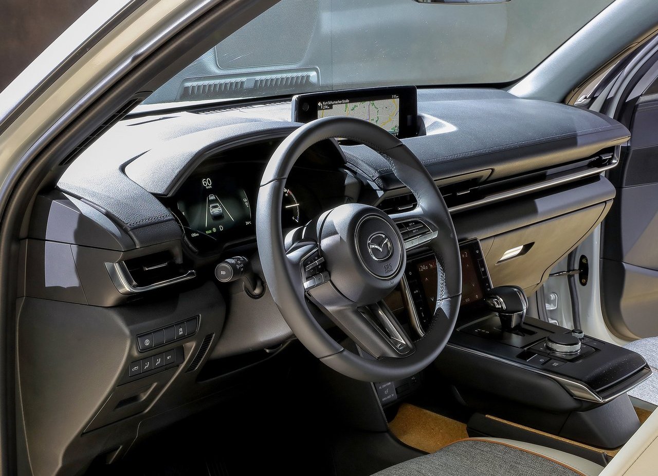 2021 - MAZDA MX-30, foto 141