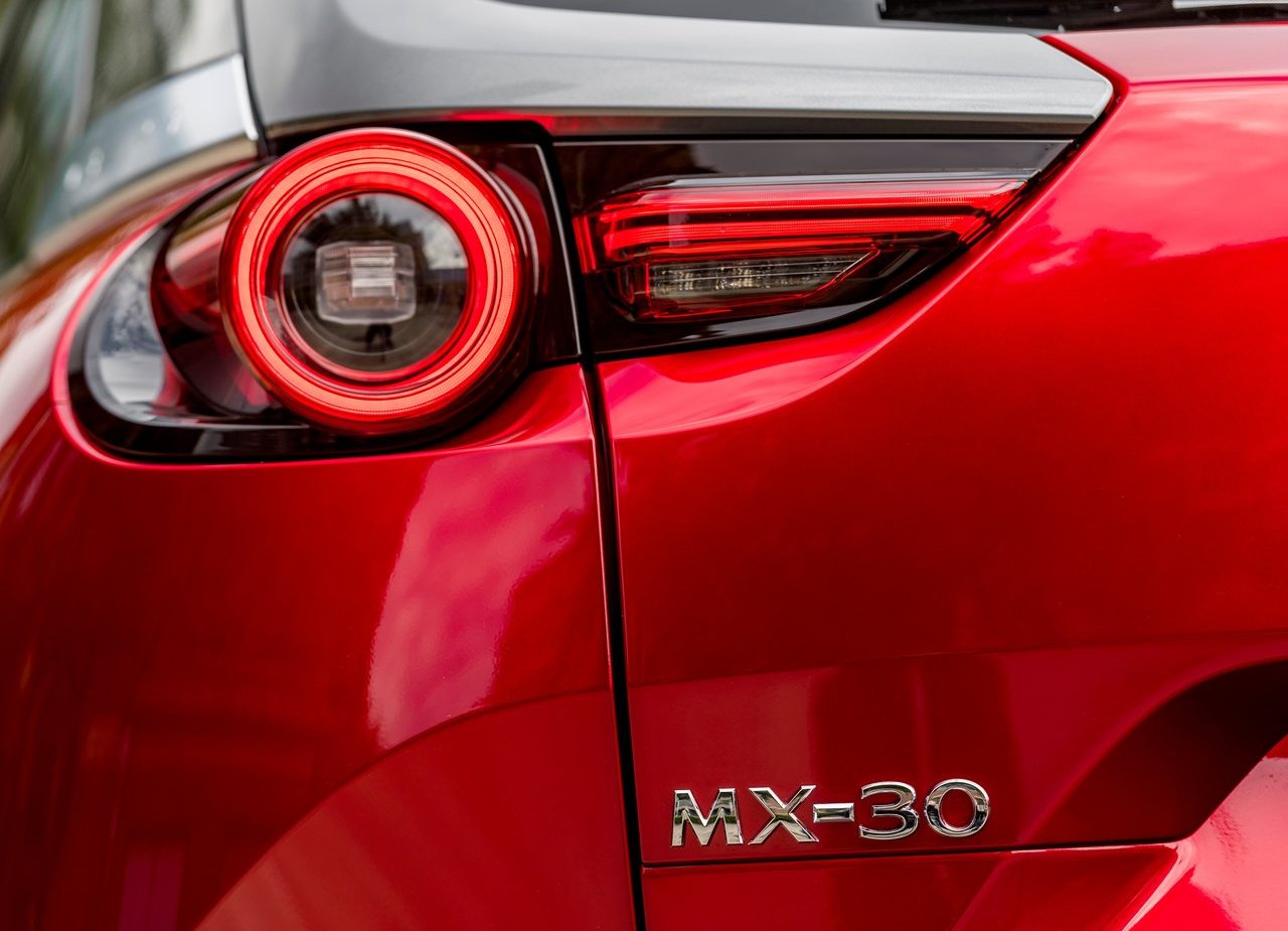 2021 - MAZDA MX-30, foto 210