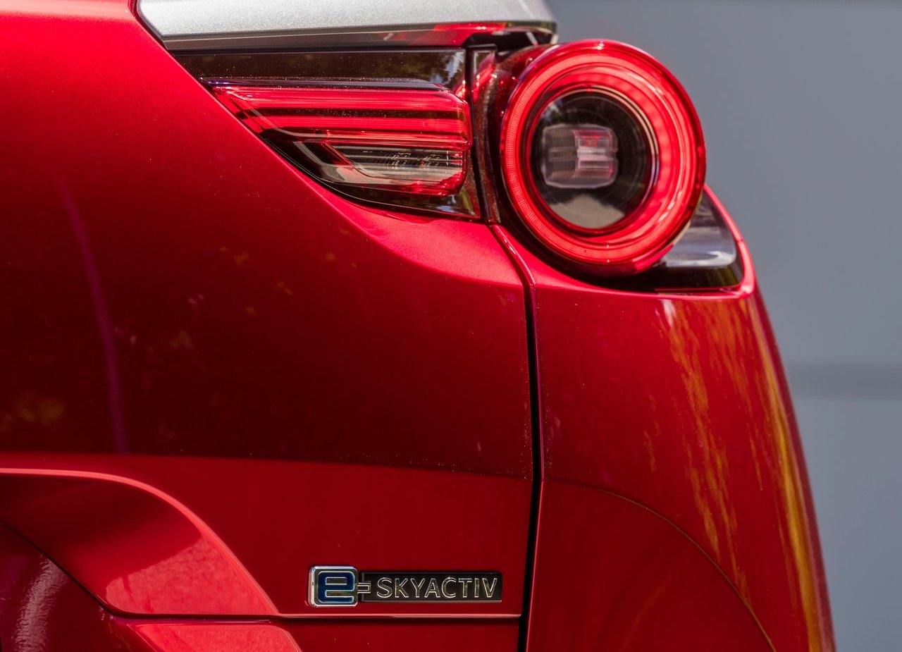 2021 - MAZDA MX-30, foto 212