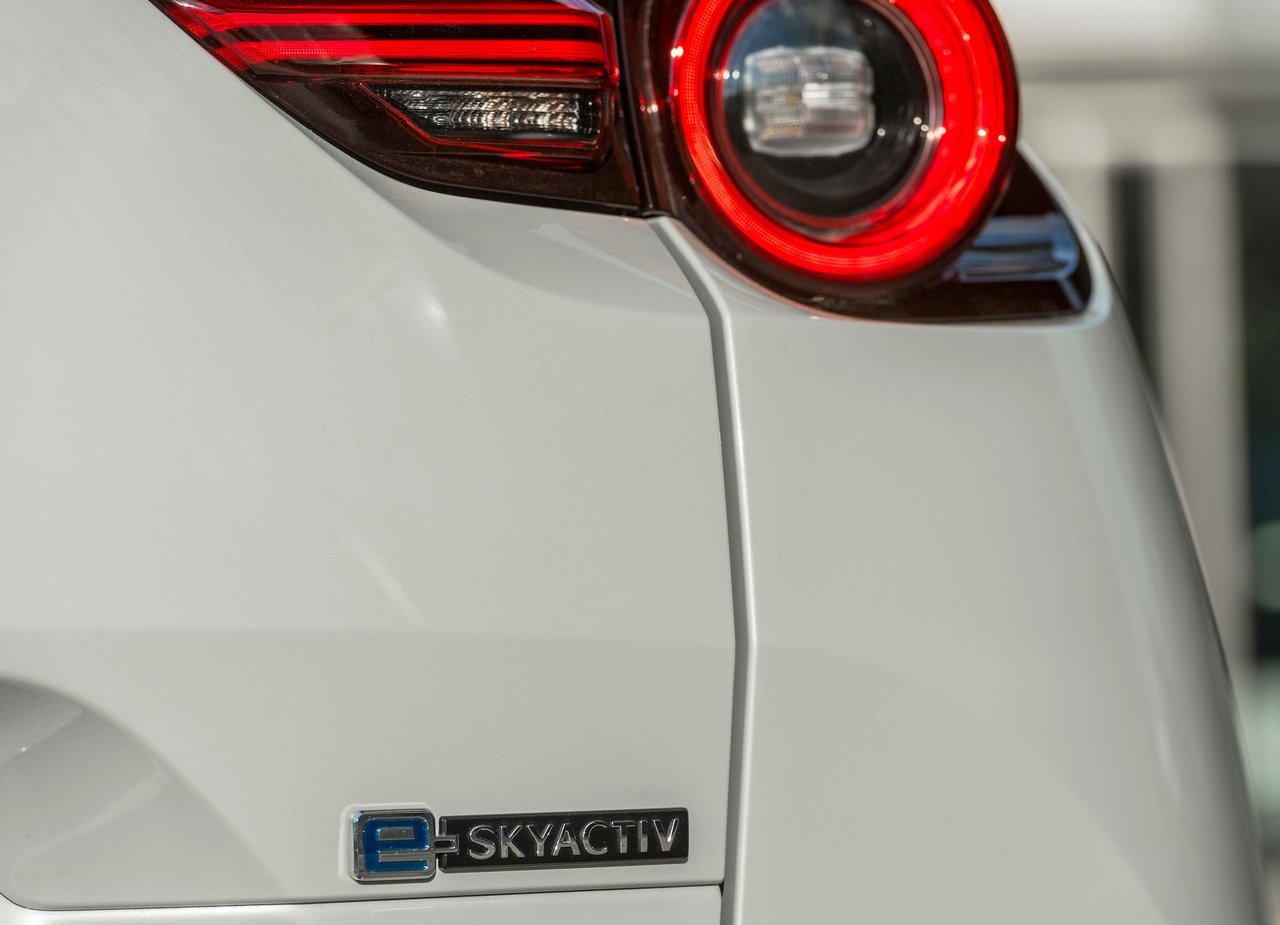 2021 - MAZDA MX-30, foto 238