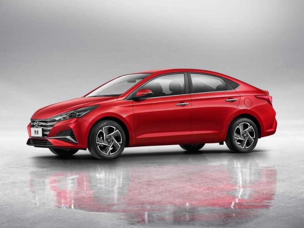 2020 - HYUNDAI VERNA, foto 3