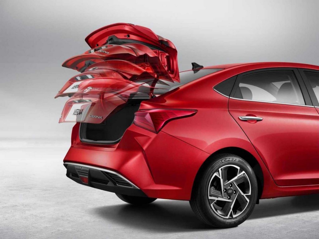 2020 - HYUNDAI VERNA, foto 5