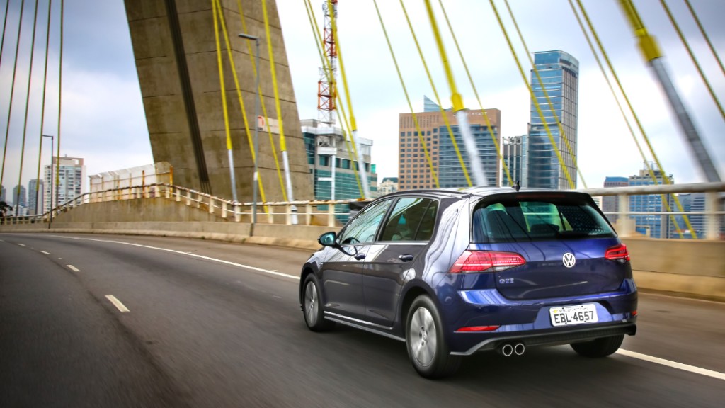 VOLKSWAGEN GOLF GTE, foto 3