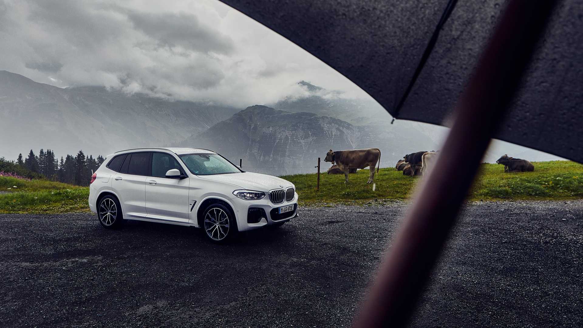 BMW X3 xDRIVE30e, foto 3