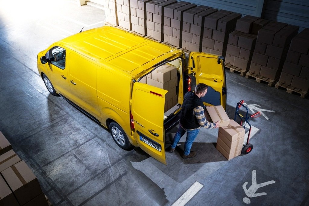 OPEL VIVARO-e, foto 10