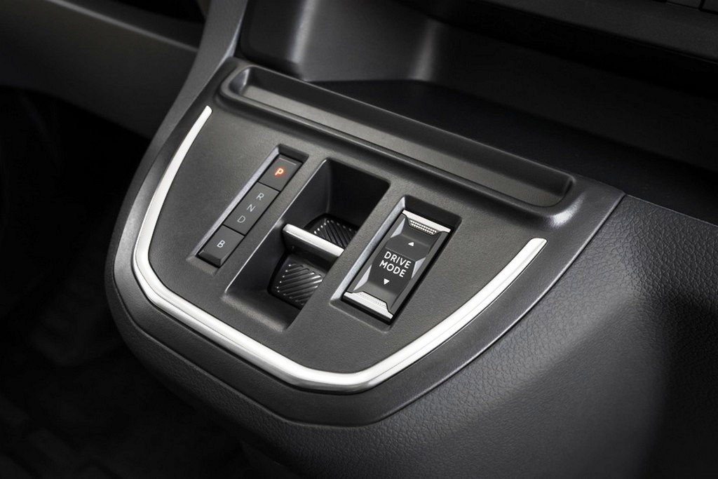 OPEL VIVARO-e, foto 15
