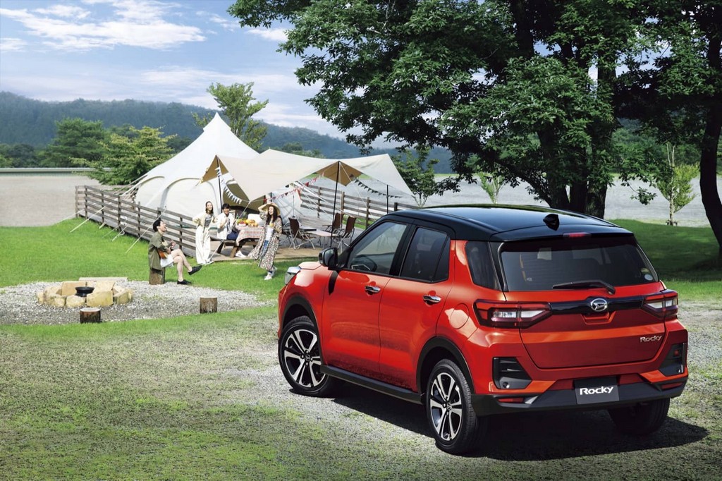 DAIHATSU ROCKY, foto 6