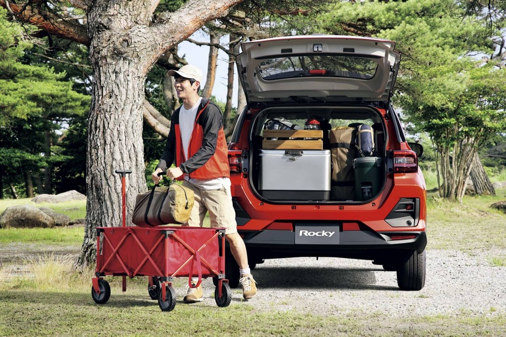 DAIHATSU ROCKY, foto 14