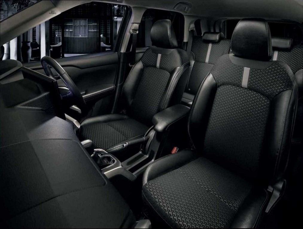 DAIHATSU ROCKY, foto 29