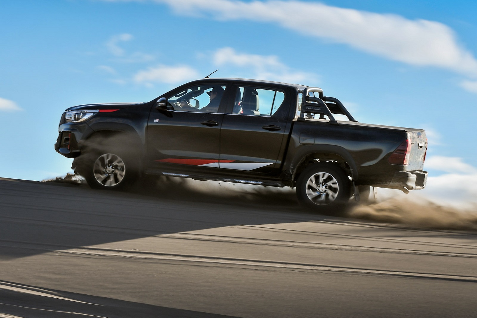 TOYOTA HILUX GR SPORT, foto 3