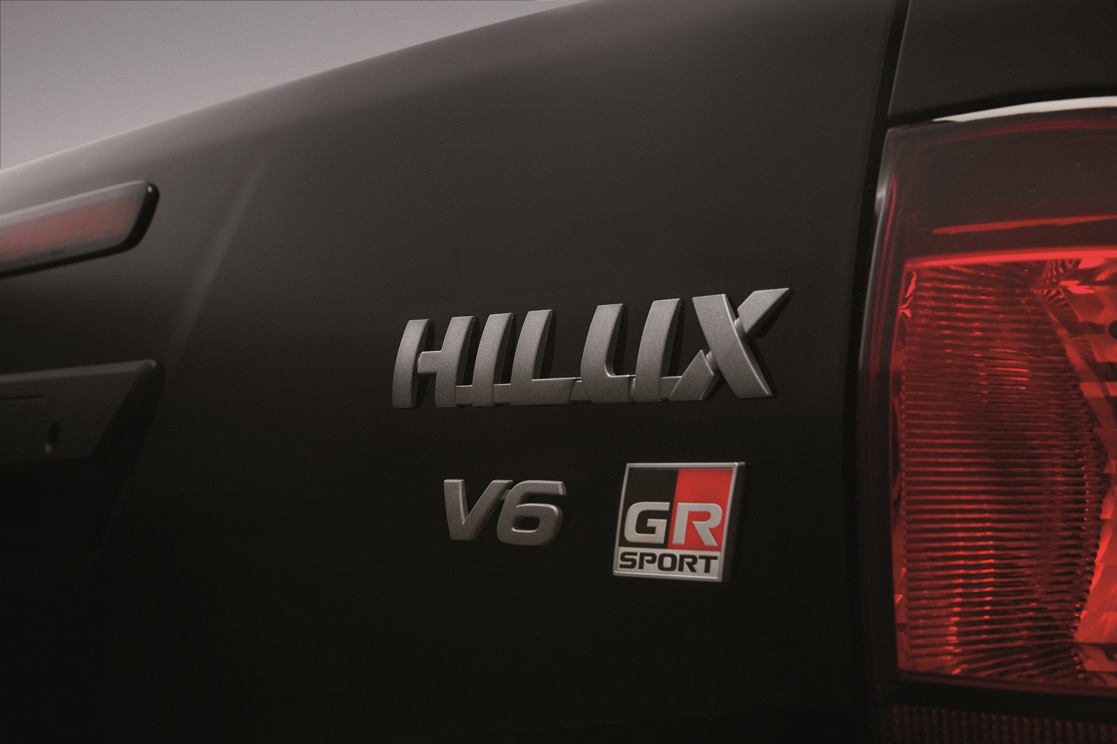 TOYOTA HILUX GR SPORT, foto 6