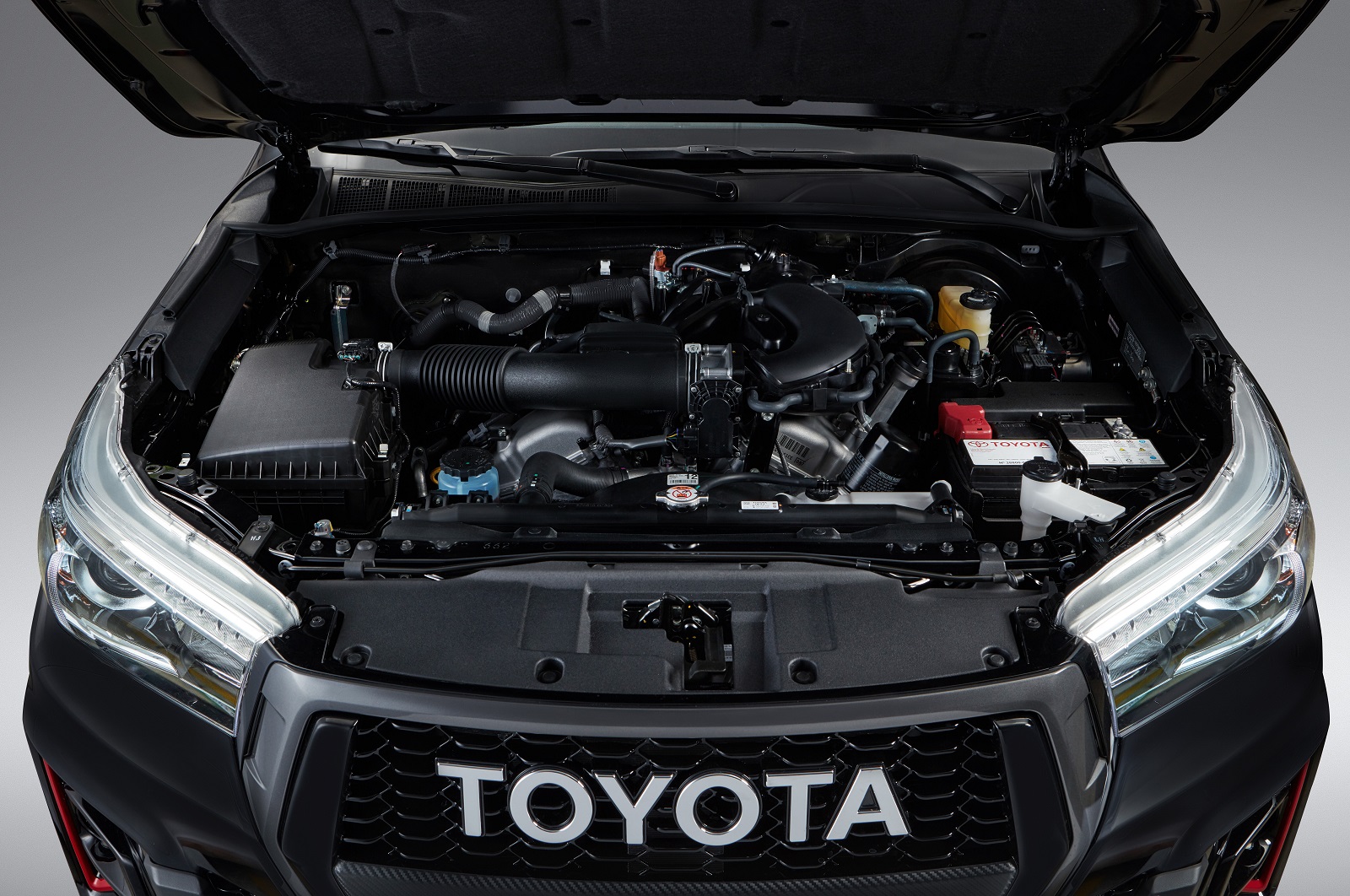 TOYOTA HILUX GR SPORT, foto 10