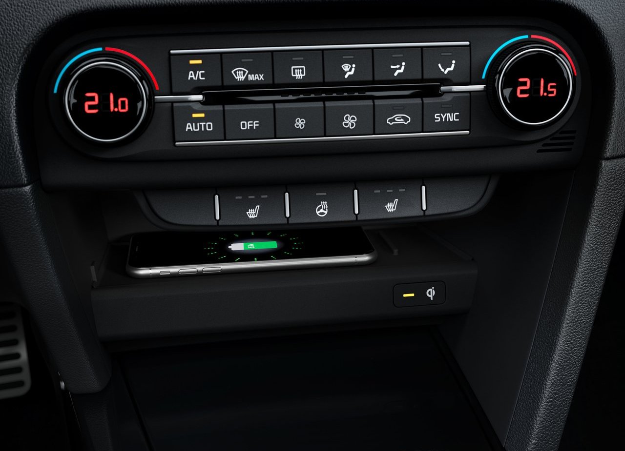2020 - KIA XCEED, foto 76