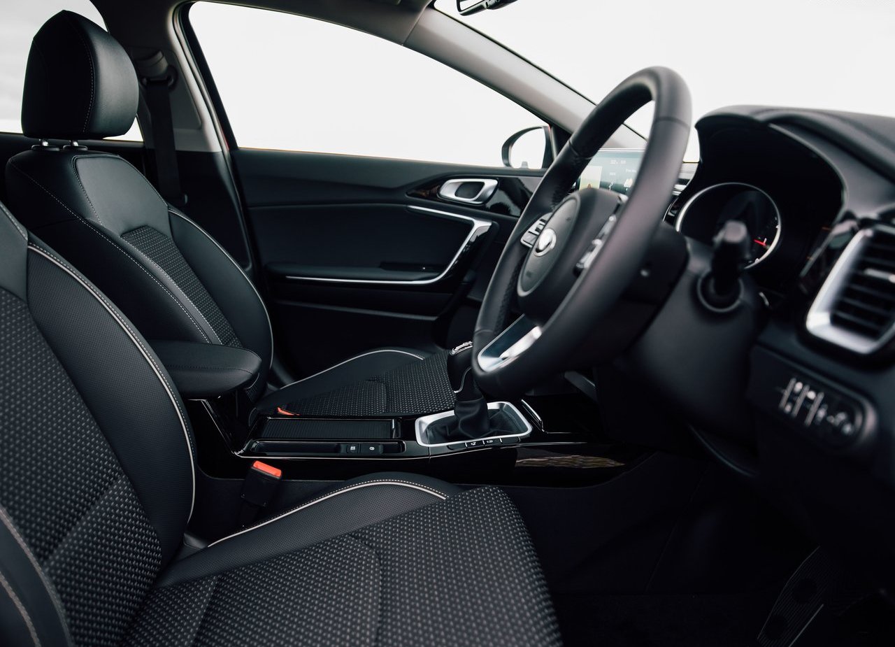 2020 - KIA XCEED UK VERSION, foto 90