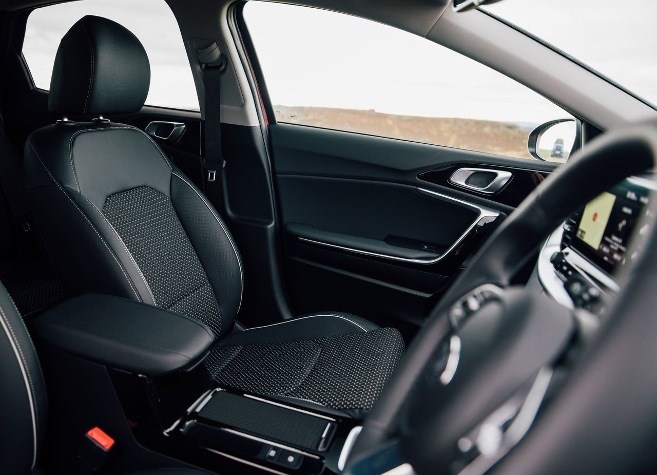 2020 - KIA XCEED UK VERSION, foto 93