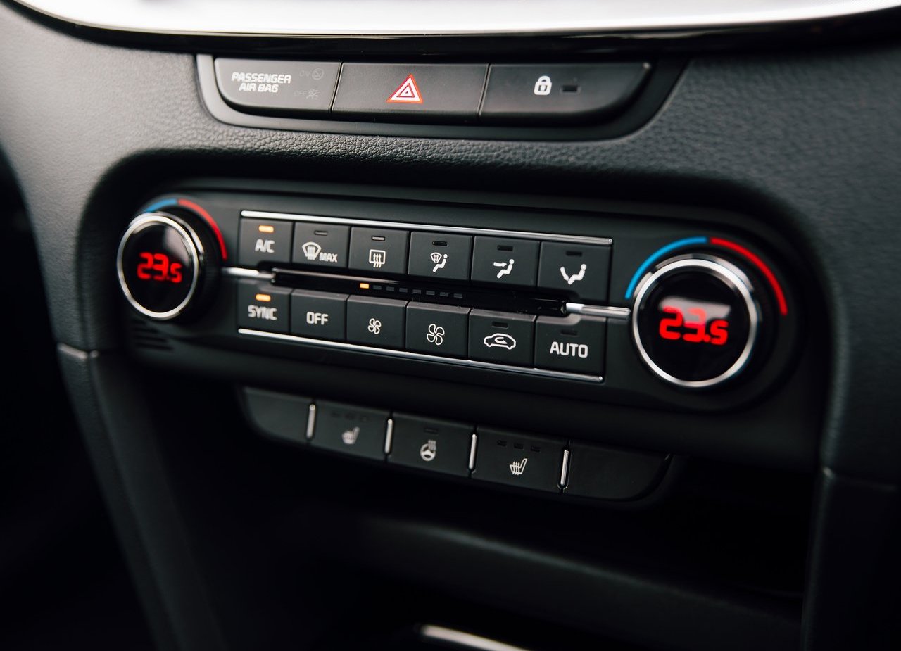 2020 - KIA XCEED UK VERSION, foto 119