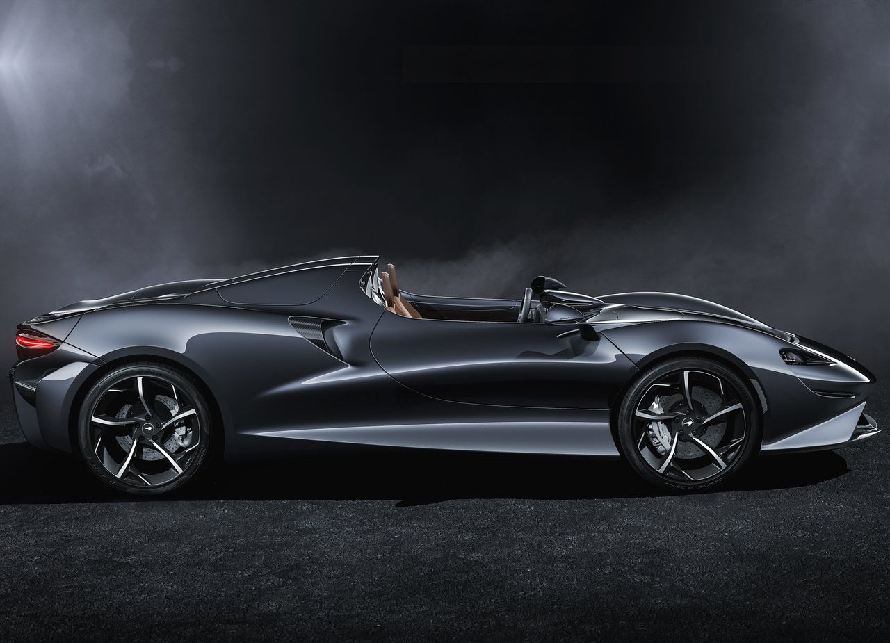 2021 - McLAREN ELVA, foto 2