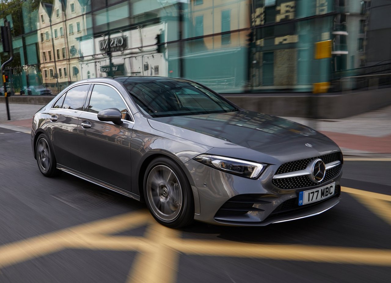 2019 - MERCEDES-BENZ A SEDAN UK VERSION, foto 4