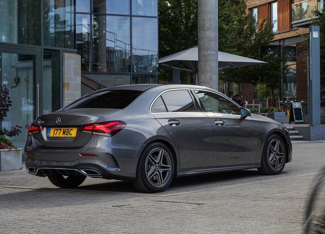 2019 - MERCEDES-BENZ A SEDAN UK VERSION, foto 15