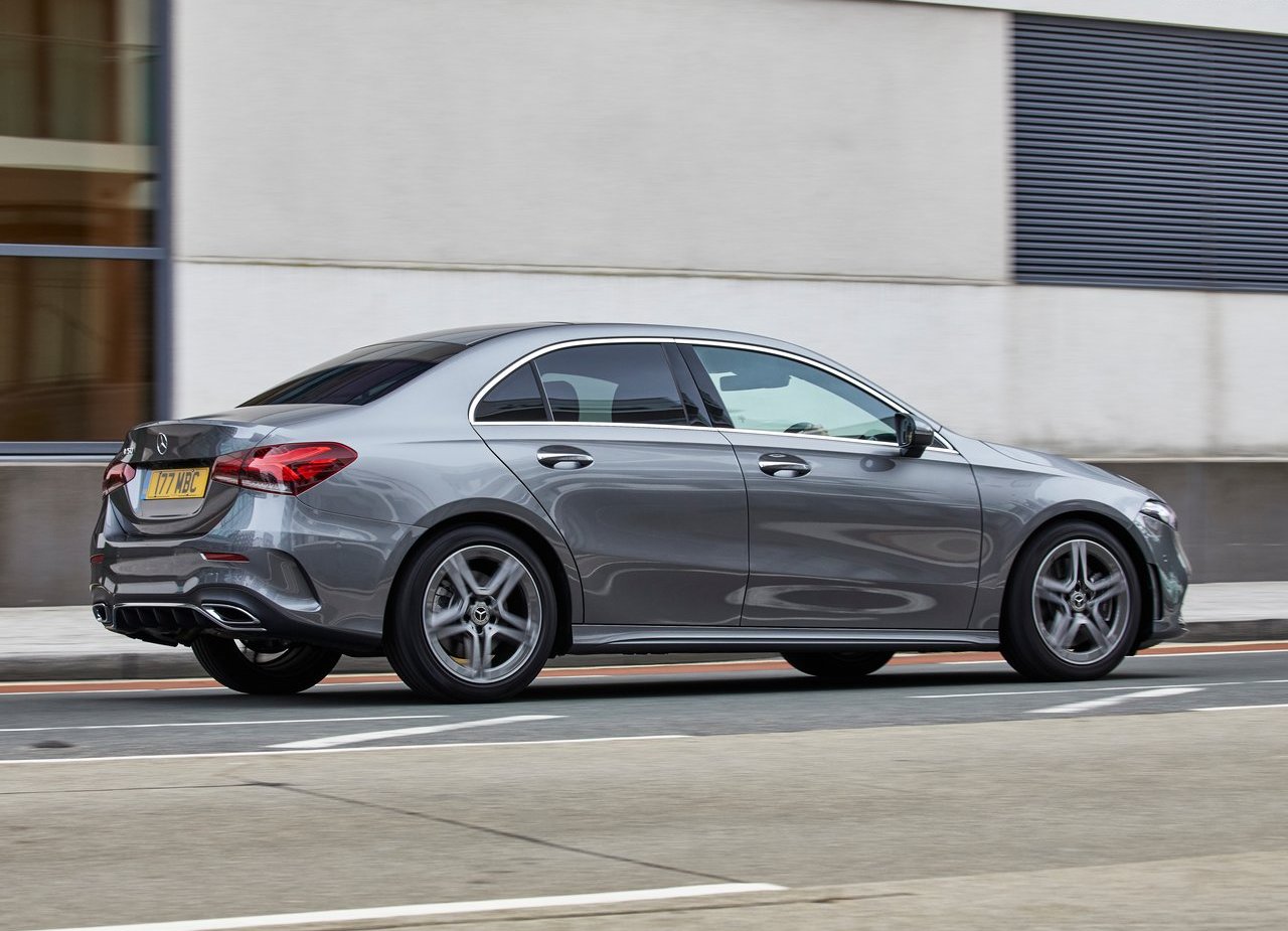 2019 - MERCEDES-BENZ A SEDAN UK VERSION, foto 20