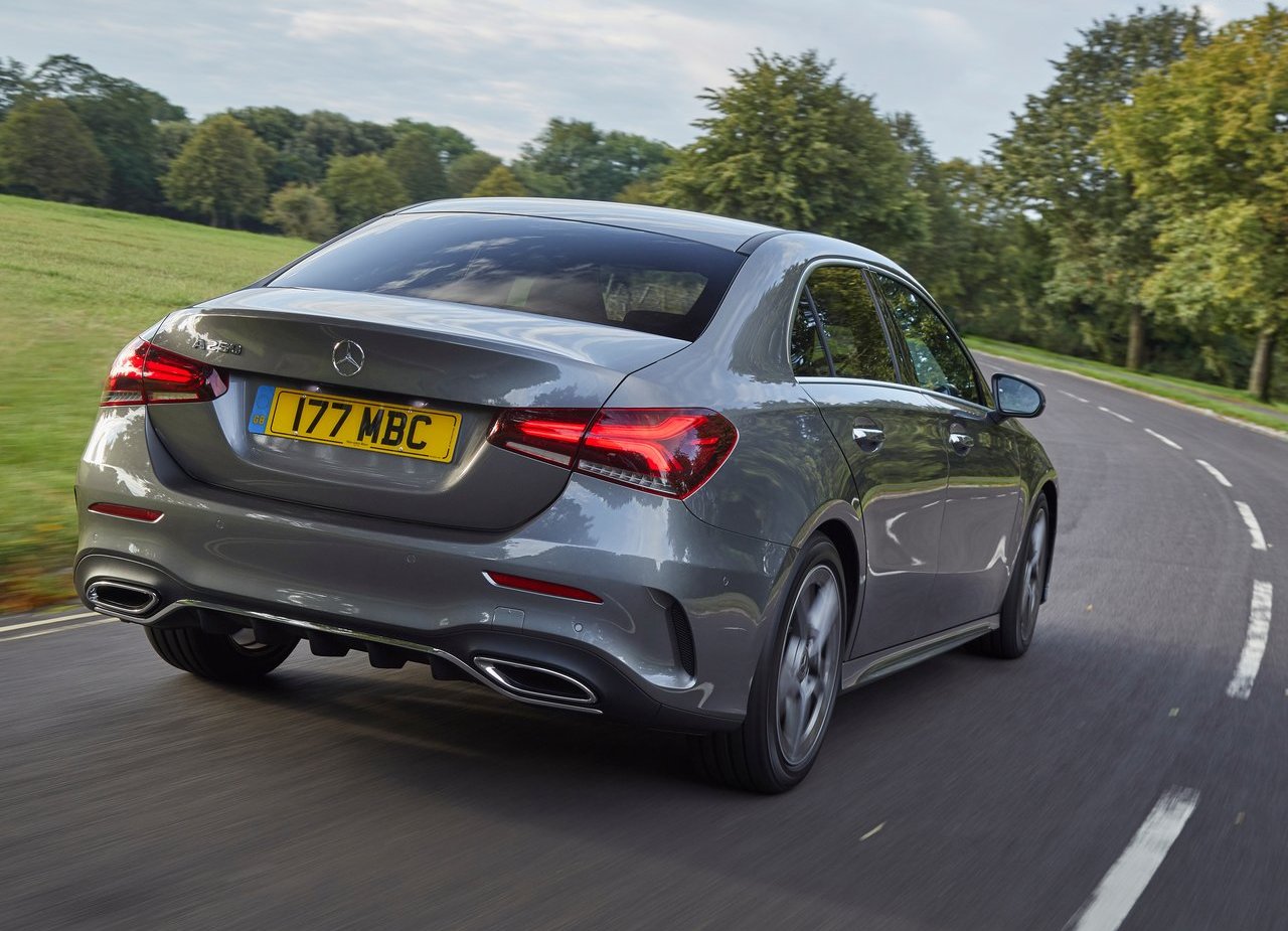2019 - MERCEDES-BENZ A SEDAN UK VERSION, foto 21