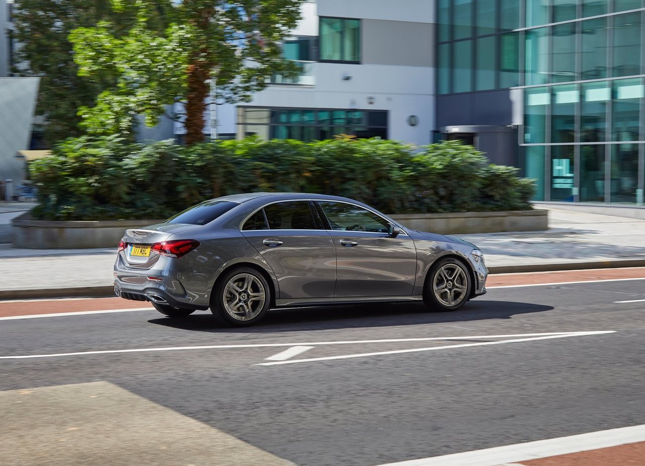 2019 - MERCEDES-BENZ A SEDAN UK VERSION, foto 24