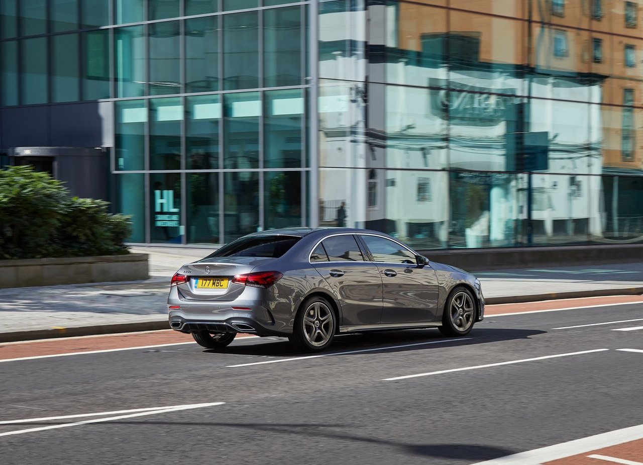 2019 - MERCEDES-BENZ A SEDAN UK VERSION, foto 25