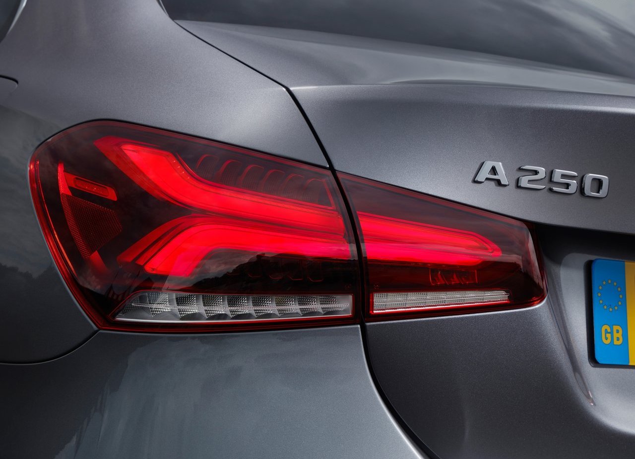2019 - MERCEDES-BENZ A SEDAN UK VERSION, foto 58