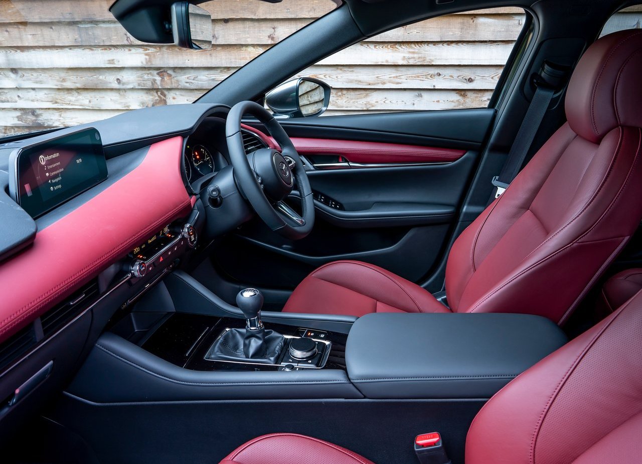 2019 - MAZDA3 UK VERSION, foto 124